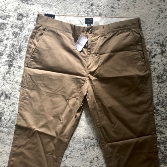 J. Crew SLIM FLEX khakis. NWT, Light Weight! - Picture 4 of 12